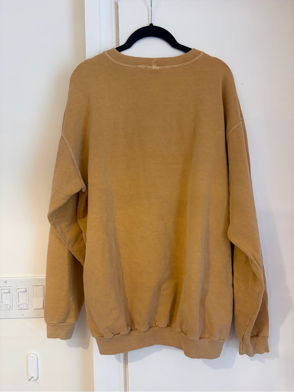 Vintage Muskoka Sand Resort Men's Crewneck Sweatshirt - Picture 4 of 12